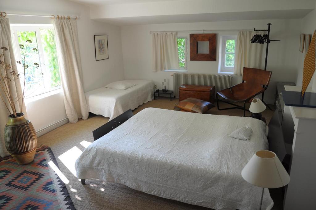La Mazade De Saint Mamert Room photo